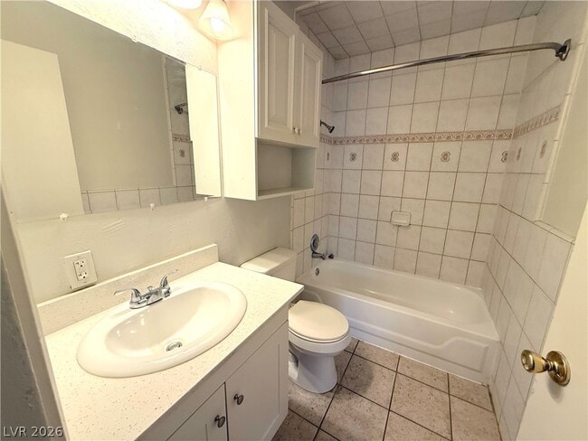 Building Photo - 4523 Penmar Cir