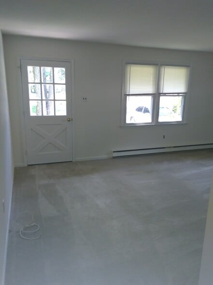 Living room - 325 Olive Ave