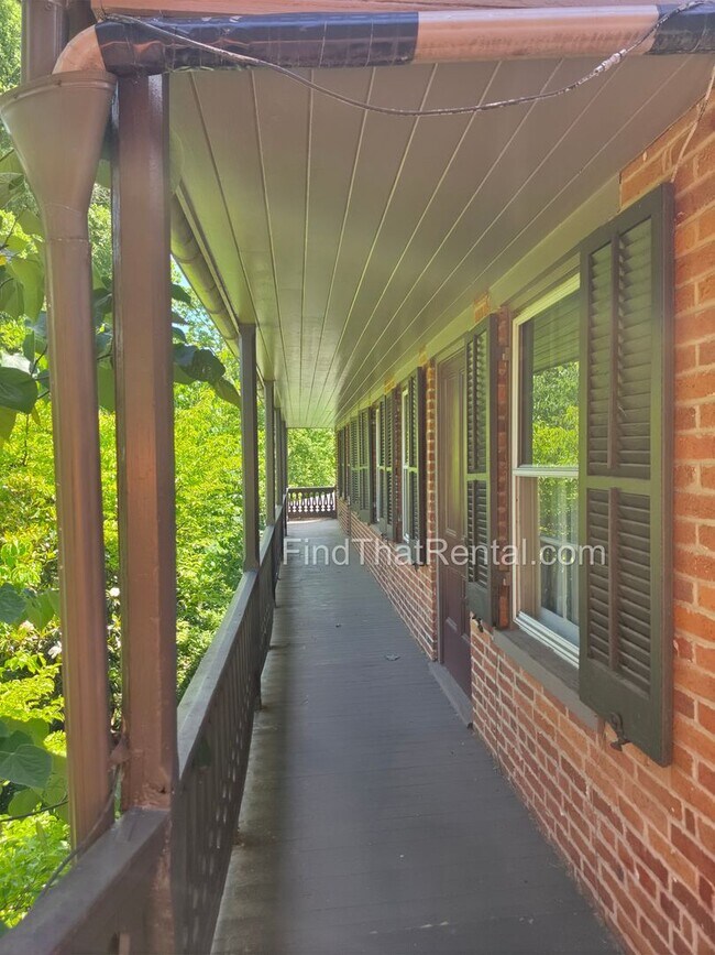 Building Photo - COMING SOON! Gorgeous historic downtown Carlisle rental with fenced yard, pond, balcony, and hard...