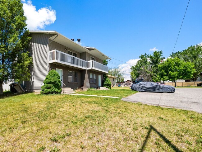 Building Photo - Cam-715 E 950 S Provo, UT 84606