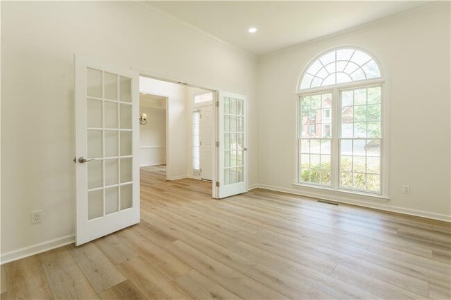 Building Photo - 3272 Pomarine Ln NW