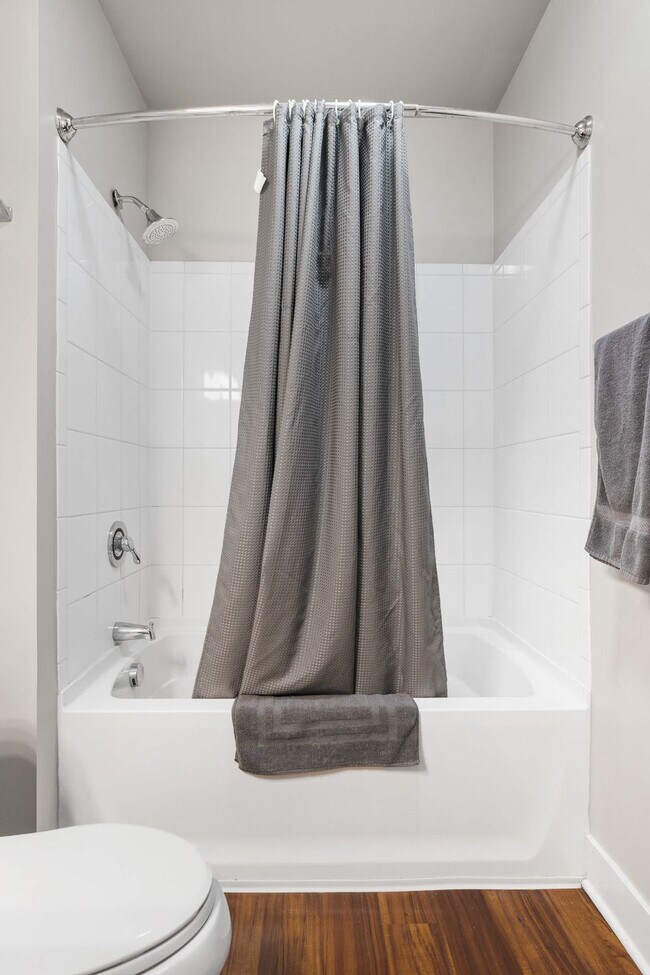 Building Photo - 235 S Delaware St