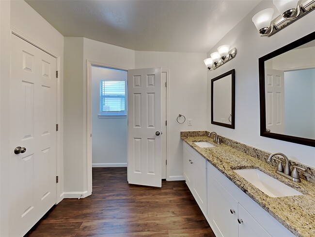 Building Photo - 22115 Guston Hall Ln