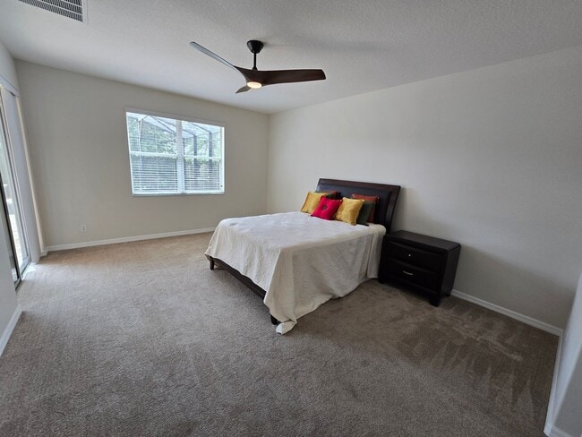 Building Photo - Luxurious Single-Family Home in Secluded Mount Dora Community