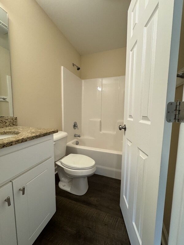 Building Photo - 1150 Cross Creek Cir