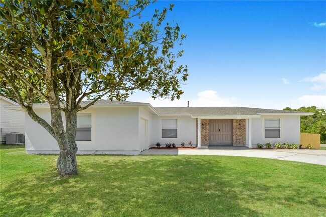 Primary Photo - 2801 Fern Ln