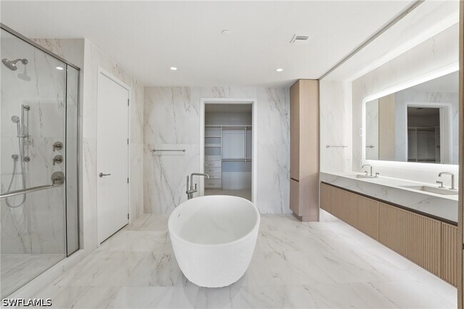 Building Photo - 5100 Seagrass Blvd