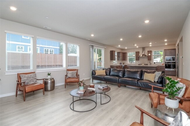 Building Photo - 16324 SE 133rd Pl