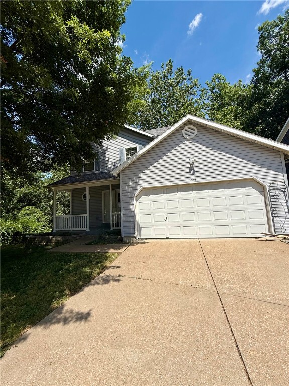 Primary Photo - 166 Village Cir Dr