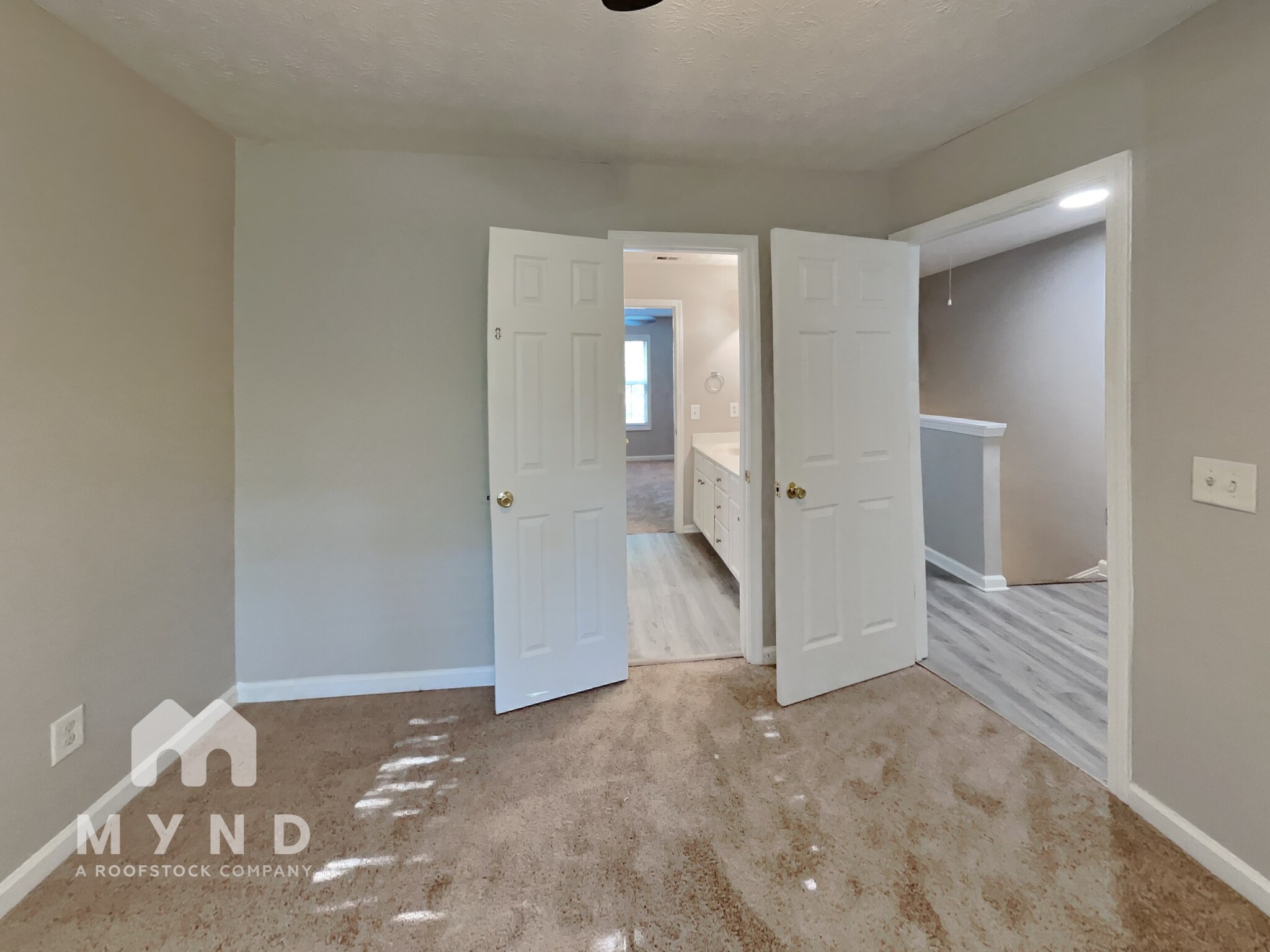 Building Photo - 857 Glynn Oaks Dr