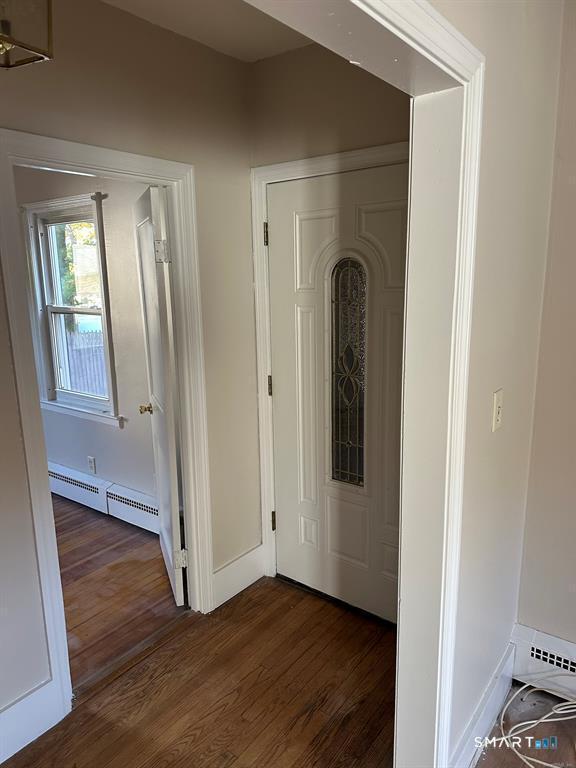 Building Photo - 10 Evans Rd