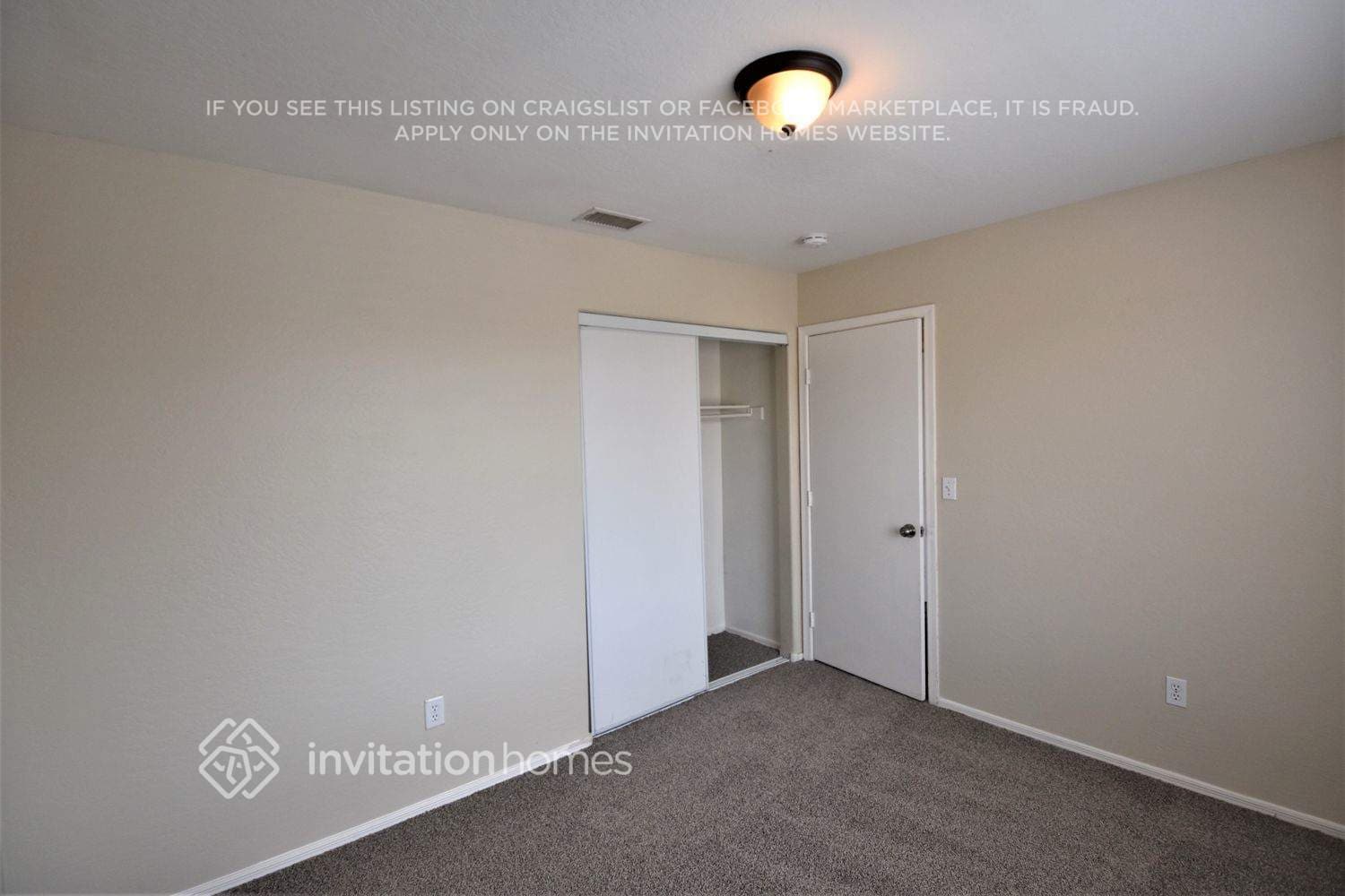 Building Photo - 10307 W Denton Ln