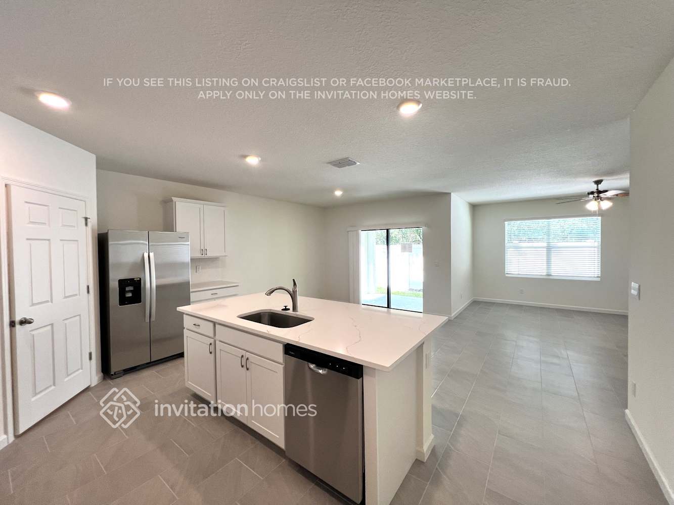 Building Photo - 493 Seaspray Dr
