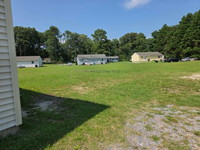 Building Photo - 1119 Hillcrest Ave