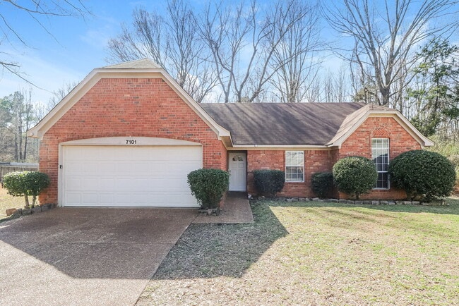 Building Photo - 7101 Market Square Dr