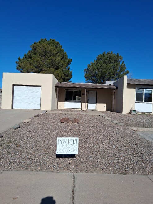 Building Photo - 1234 N Willow St