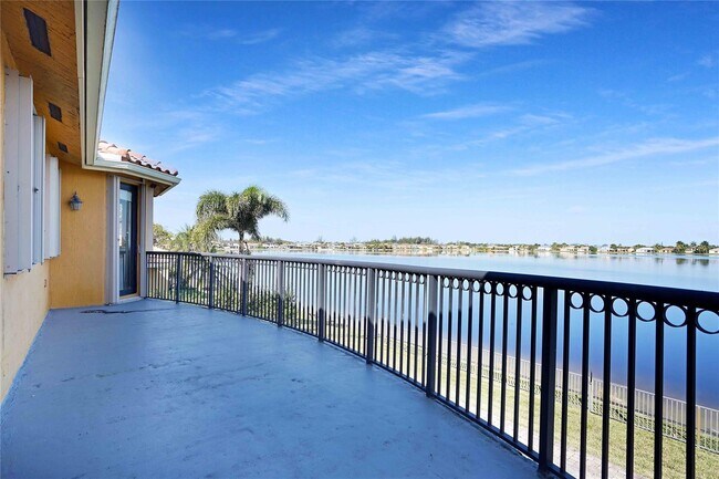 Building Photo - 19161 SW 24th St