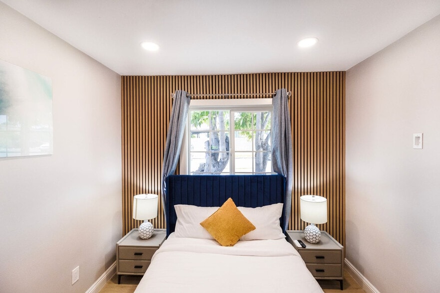 Building Photo - 6168 Cumberland St