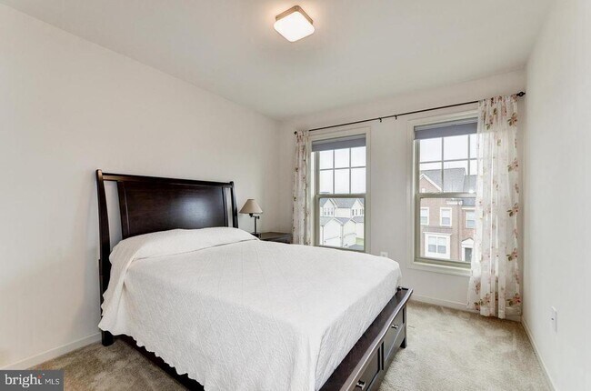 Building Photo - 13226 Deer Highlands Way