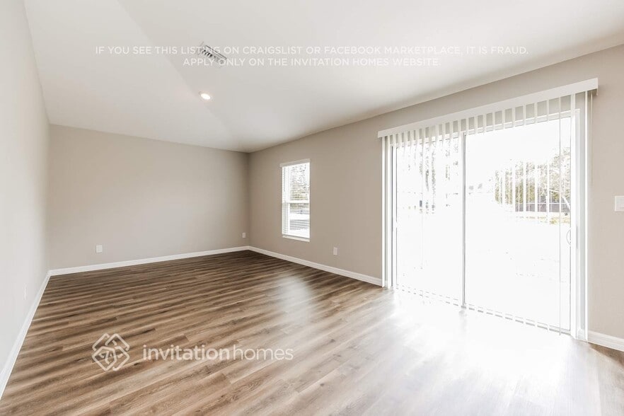 Building Photo - 231 Danley St