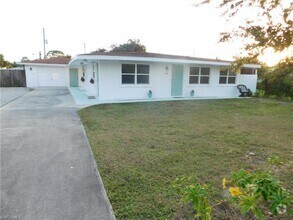 Building Photo - 74 7th St