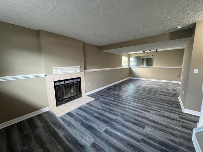 Building Photo - 3124 Creighton Pl