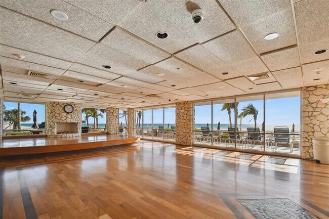 Building Photo - 17900 Gulf Blvd