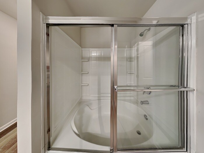 Building Photo - 15 Blake Ave