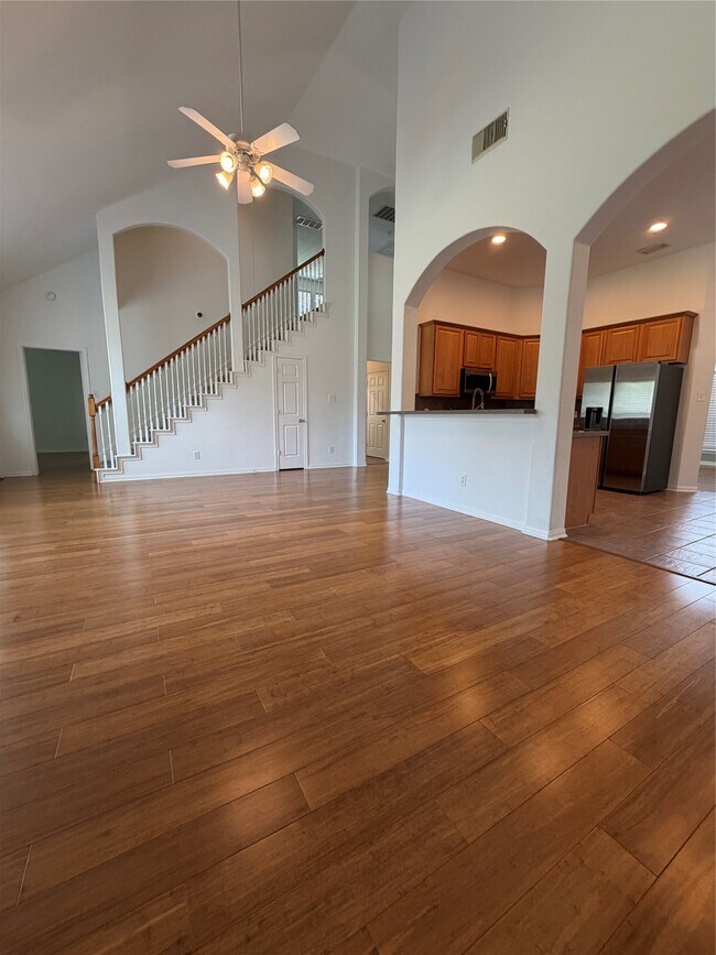 Building Photo - 38 N Regan Mead Cir