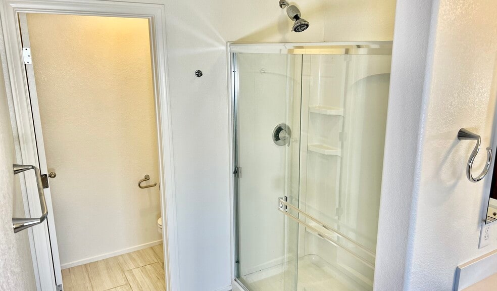Master Bathroom - 761 Piazza Tasso