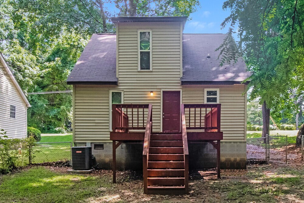 Building Photo - 3801 Davis Ln