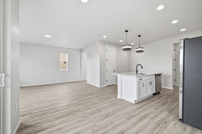 Building Photo - $2,740.95 with $300 off the first month's rent, 3 Beds - 2.5 Bath, Single Family Home in Dr Monum...