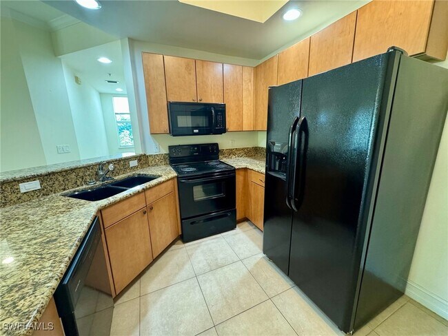 Building Photo - 4400 Bonita Beach Walk Dr
