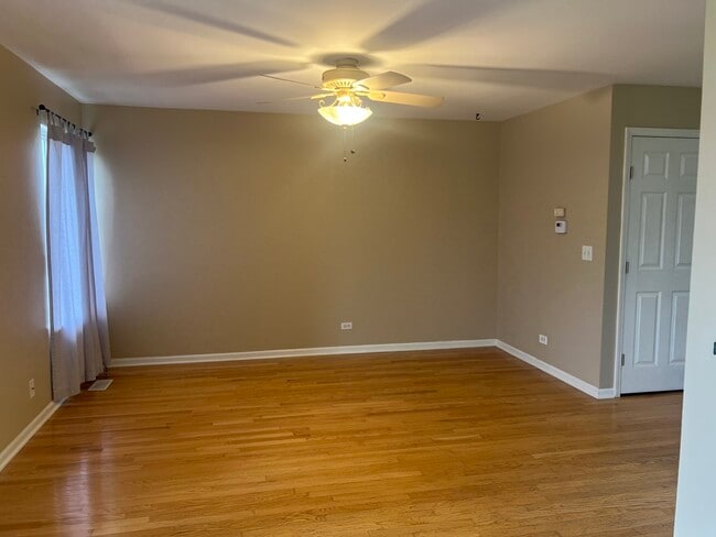 Building Photo - 2059 Orchard Ln