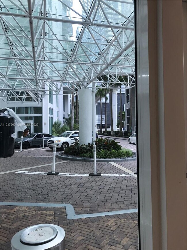 Building Photo - 31 SE 5th St