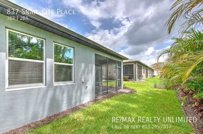 Building Photo - 837 Snail Kite Pl