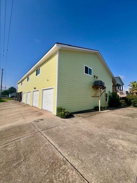 Building Photo - 2305 55th St