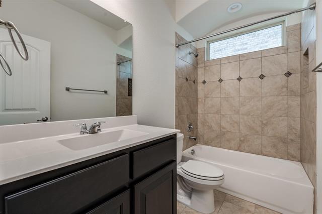 Building Photo - 9921 Wynndel Trl