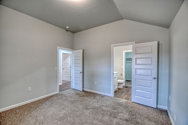 Building Photo - New Construction in Varenna Landing! Storm shelter and lawn care included!