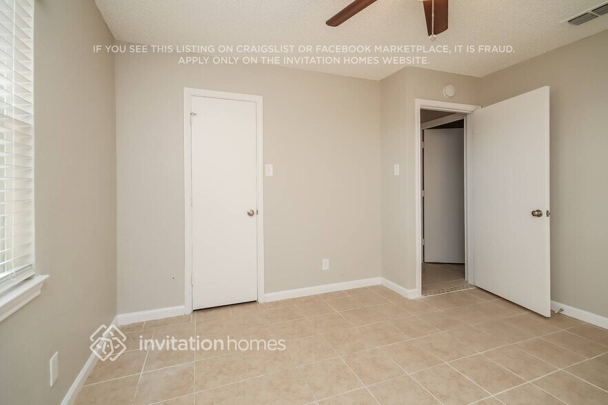Building Photo - 107 Lincoln Ln