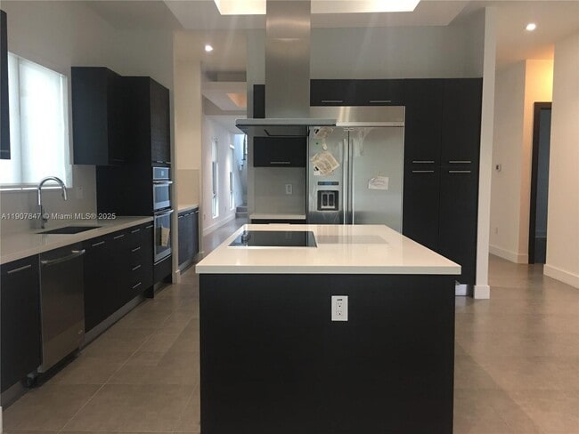 Building Photo - 8258 NW 33rd Terrace