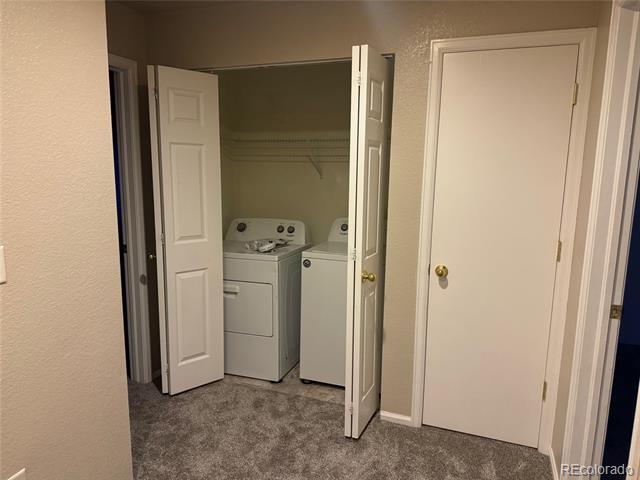 Building Photo - 299 Ponderosa Pl