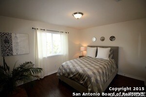 Building Photo - 1151 Pinnacle Falls