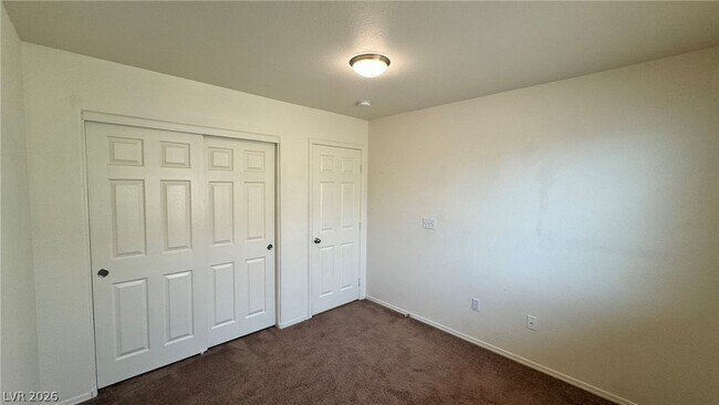 Building Photo - 9967 Carrizo Springs Ave