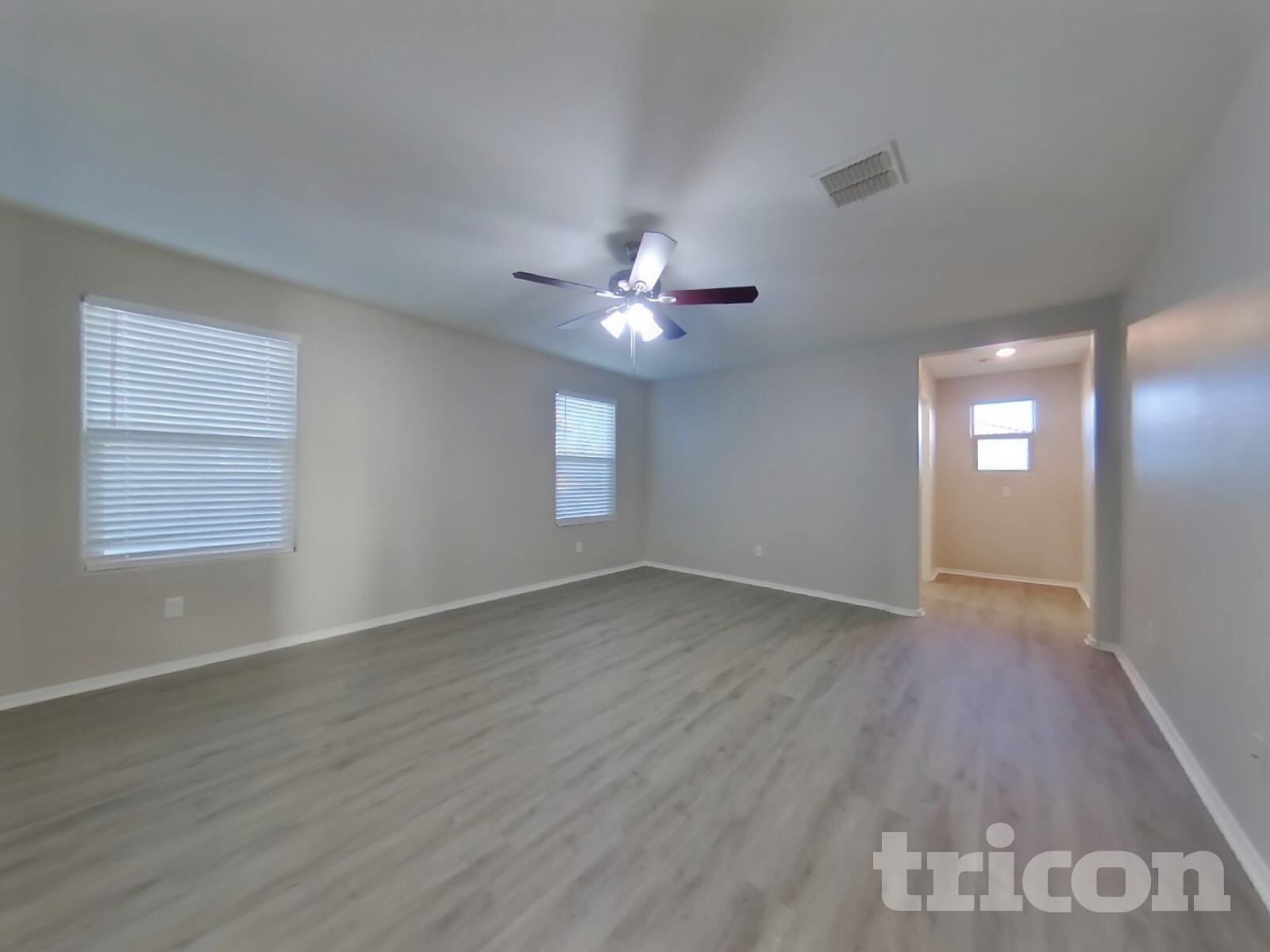 Building Photo - 11692 N 165th Ln