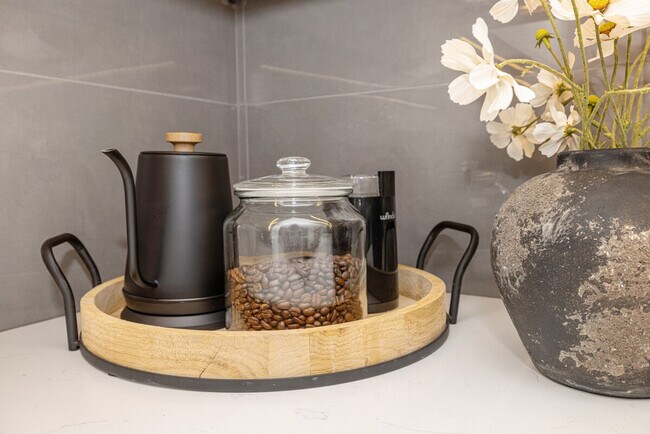 Building Photo - 4235 Raney Way