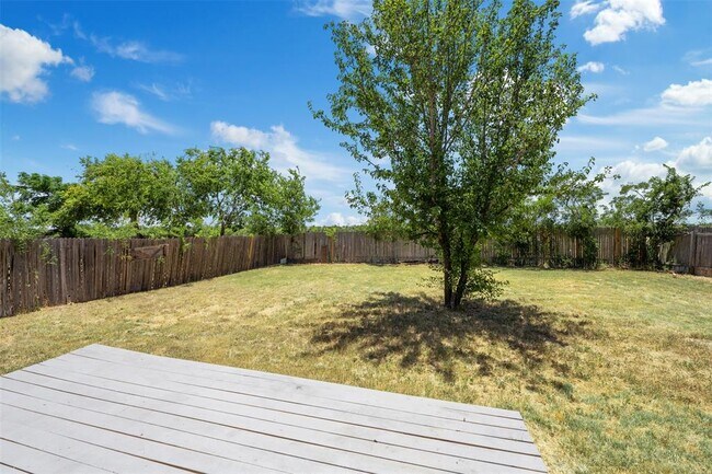 Building Photo - 1814 Grassland Dr