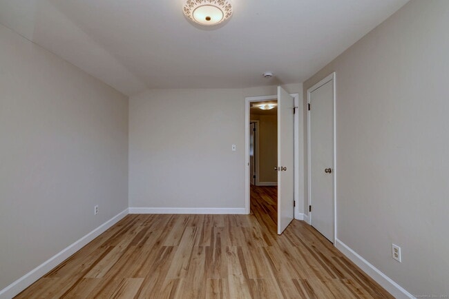 Building Photo - 29 Rangely Dr