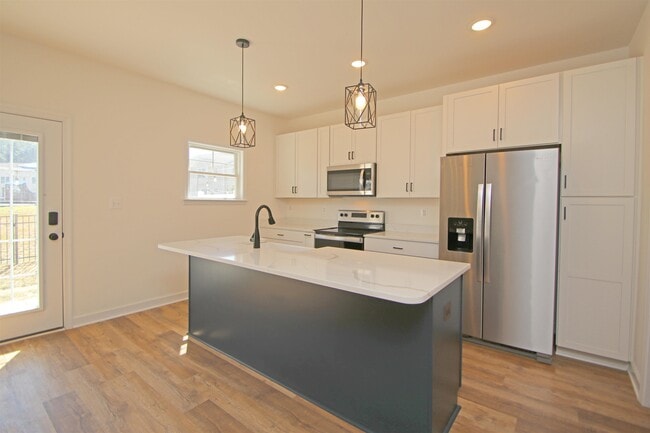 Building Photo - 1412 Palomino Trl
