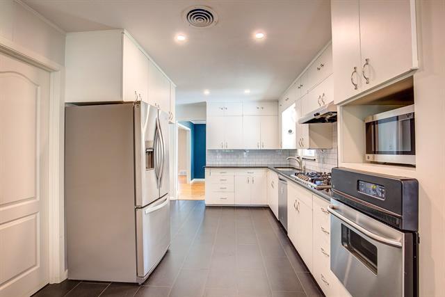 Building Photo - 6562 Locke Ave